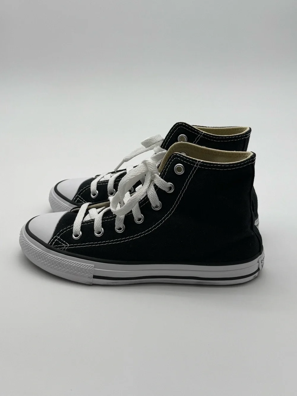 Converse Chuck Taylor Allstar Hi Black Sneakers Kids Size 2
